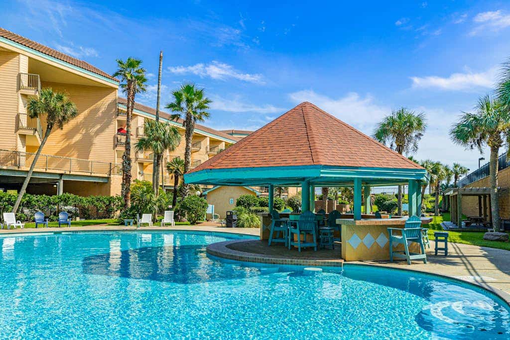Maravilla Condos - Lonestar Oceanview Villa 1