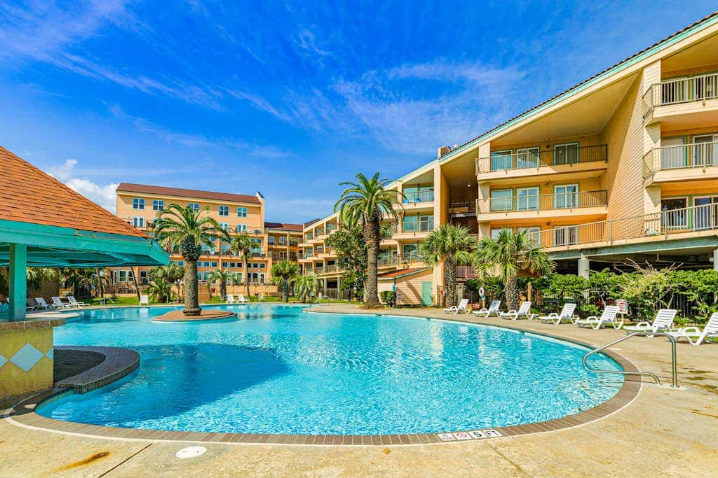 Maravilla Condos - Lonestar Oceanview Villa 1