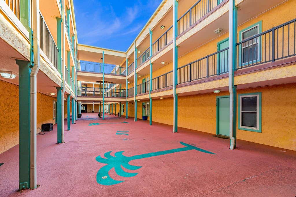 Maravilla Condos - Lonestar Oceanview Villa 1