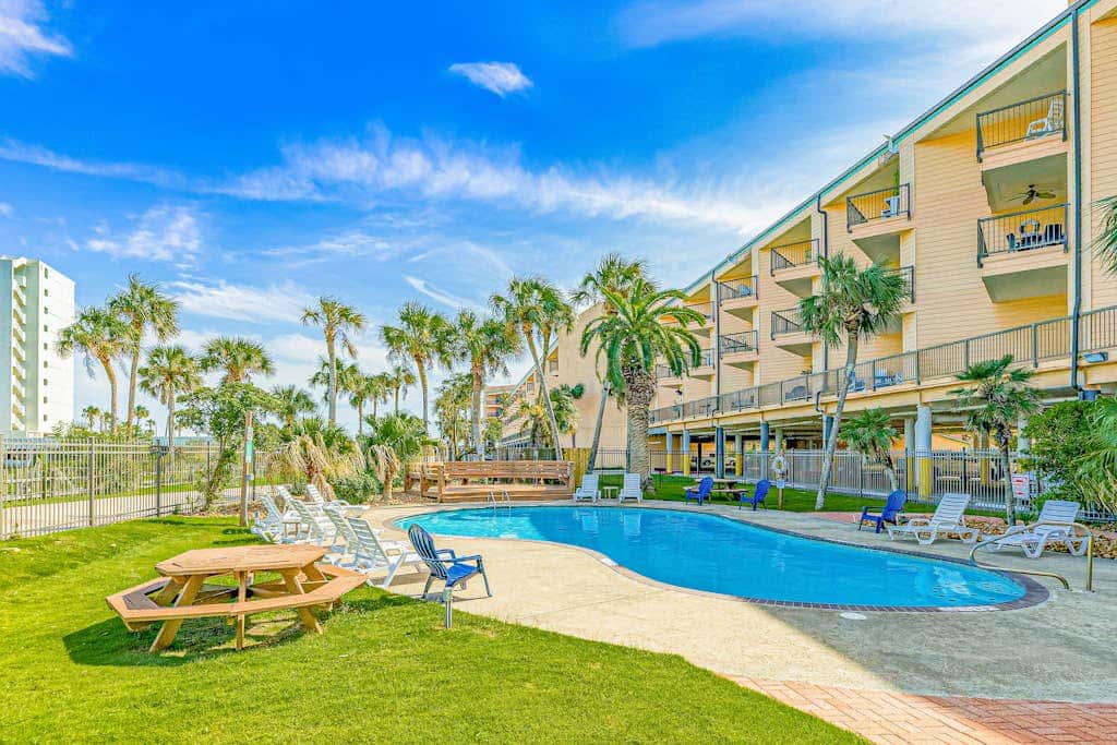 Seahab, Maravilla Resort, Pools, Hot Tub, Beach