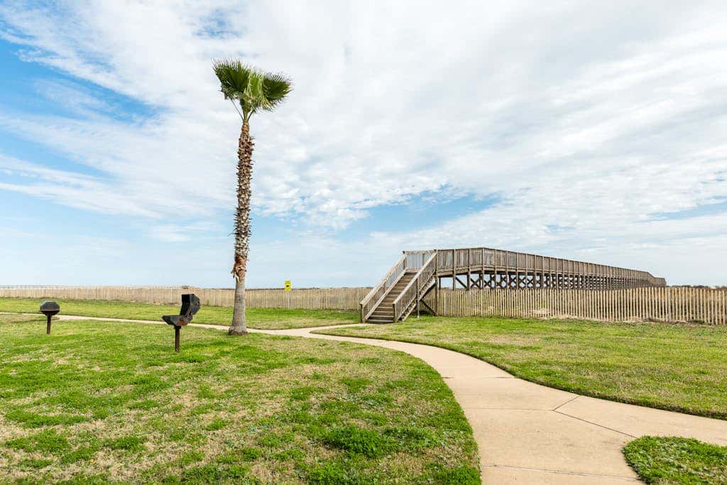 Pointe West Resort - Sandpiper Point