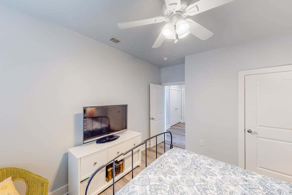 Pointe West Resort - 203