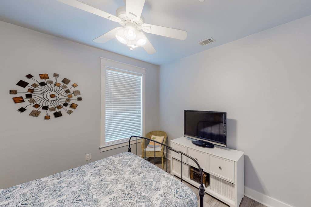 Pointe West Resort - 203