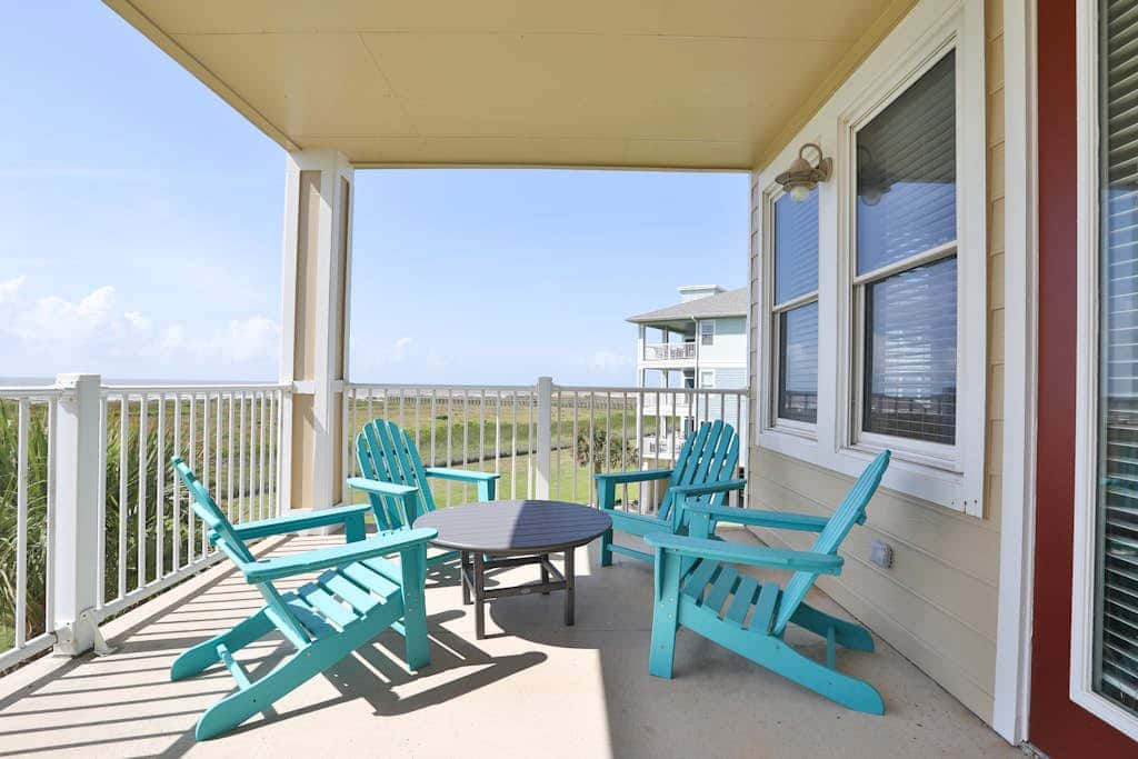 Pointe West Resort - 203