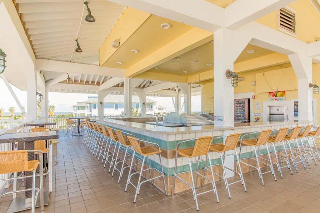 Pointe West Resort - 203