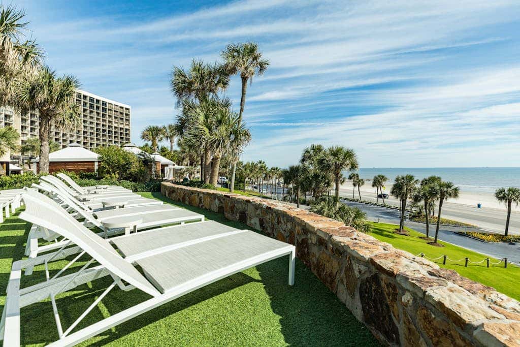 San Luis 14 - Beachfront Resort, Steps to Sand