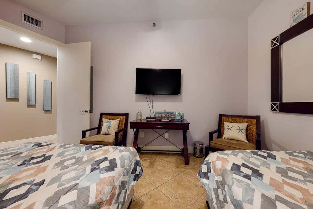 Sapphire Condominiums #603