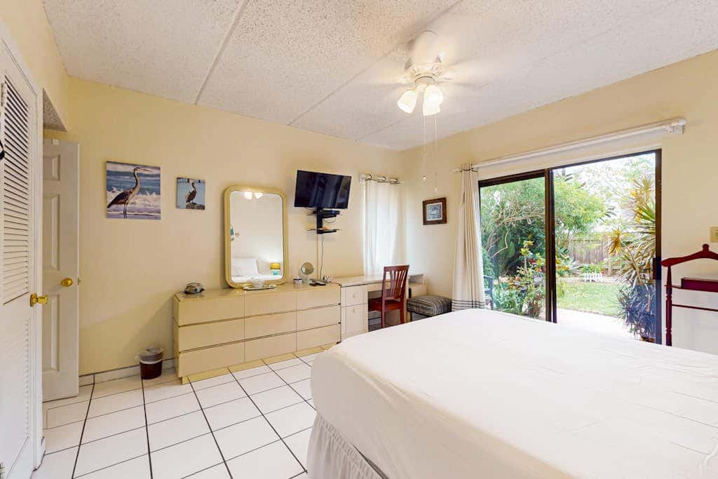 Ventura Condominiums #101