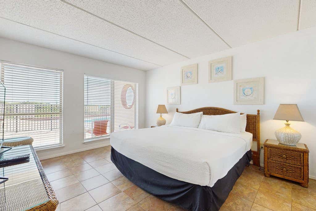 Suntide II Condominiums #108