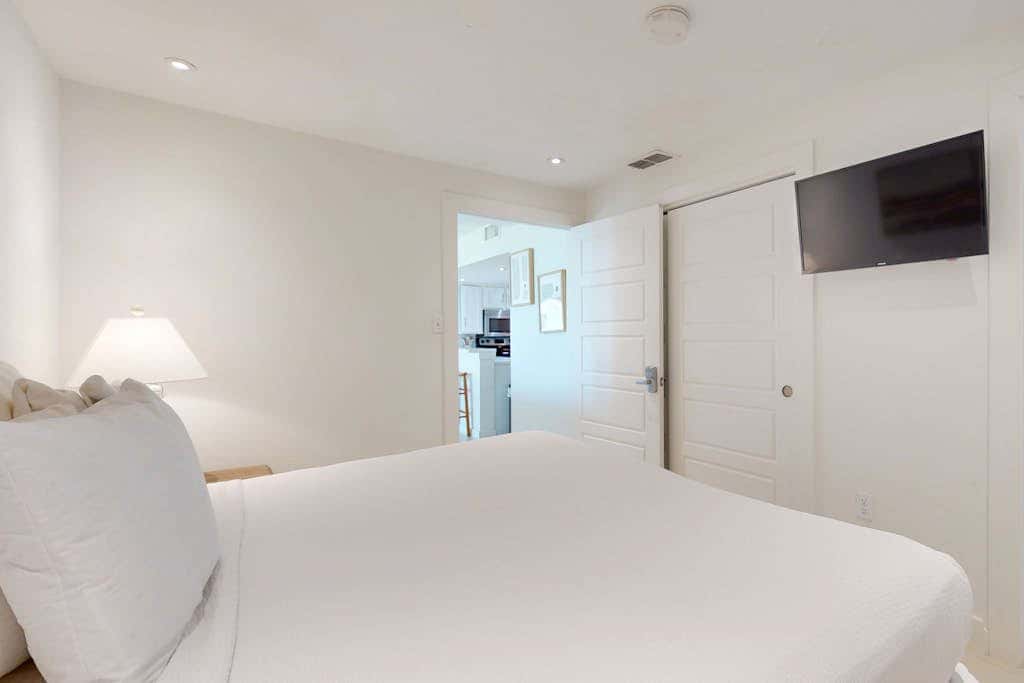 Solare Garden Villa 220