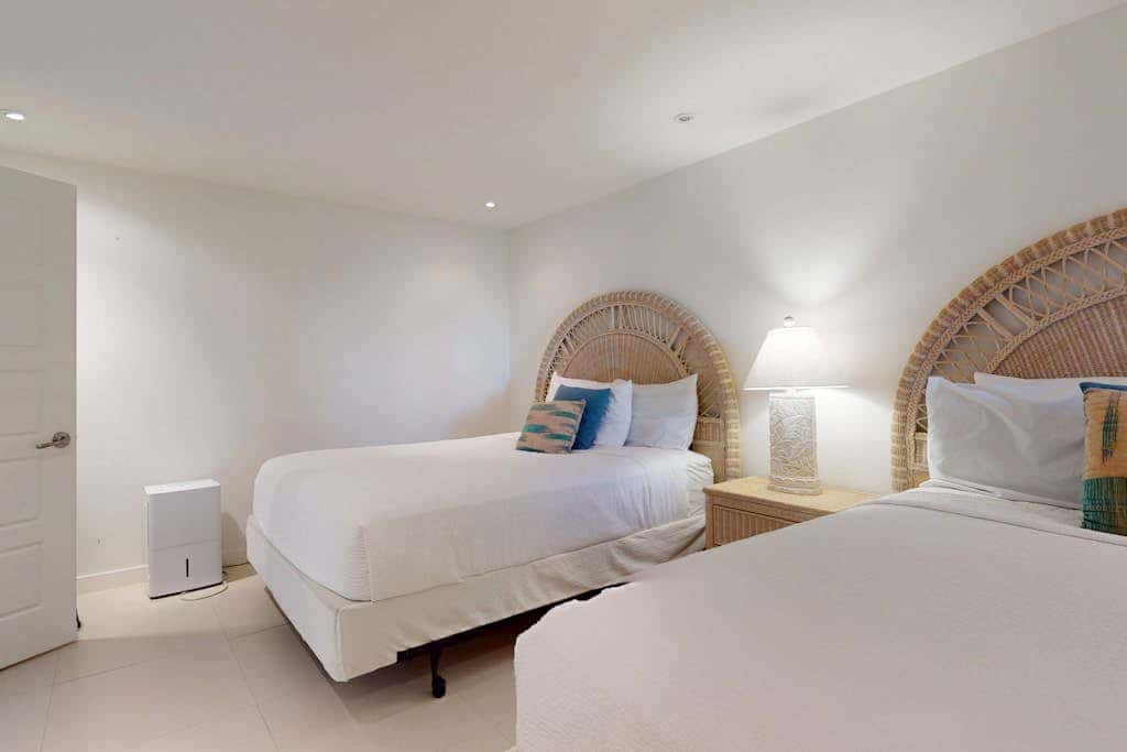 Solare Garden Villa 220