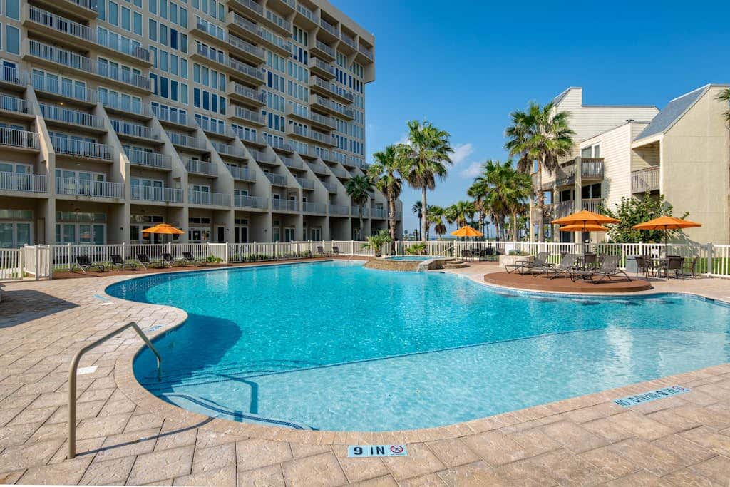 Solare Garden Villa 220