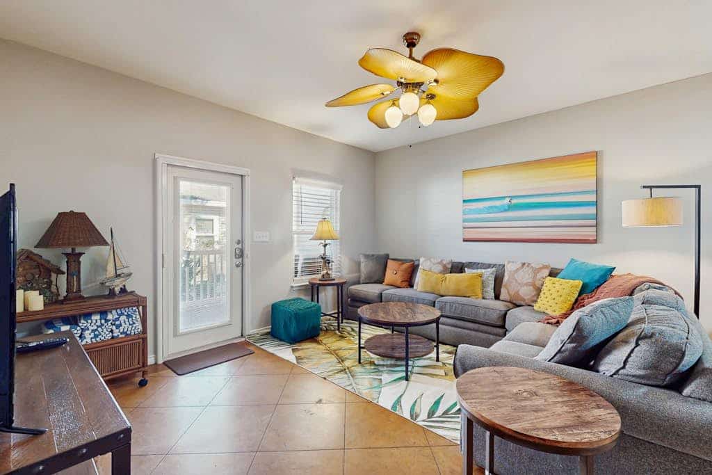 Palm Bay 505 - Heated Pool, Close to the Beach