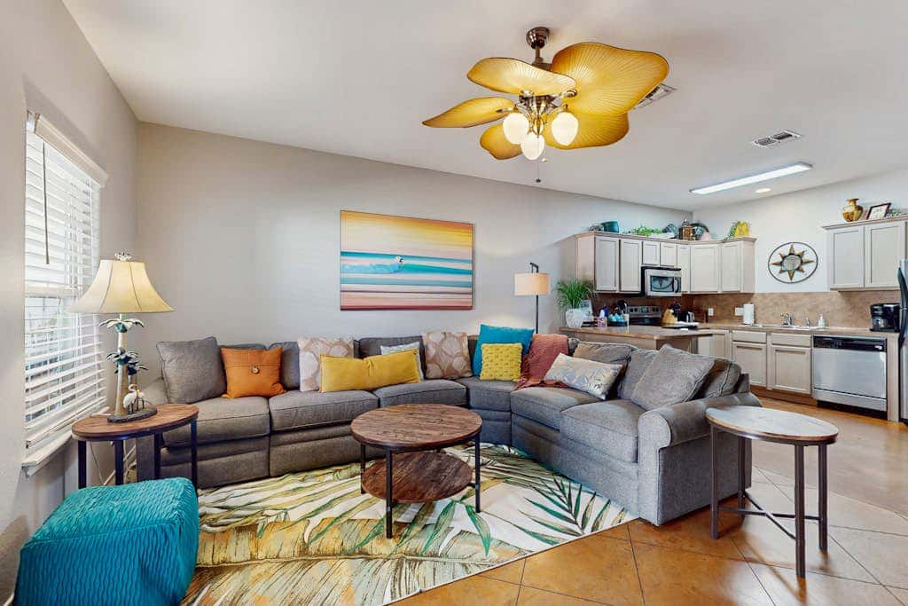 Palm Bay 505 - Heated Pool, Close to the Beach