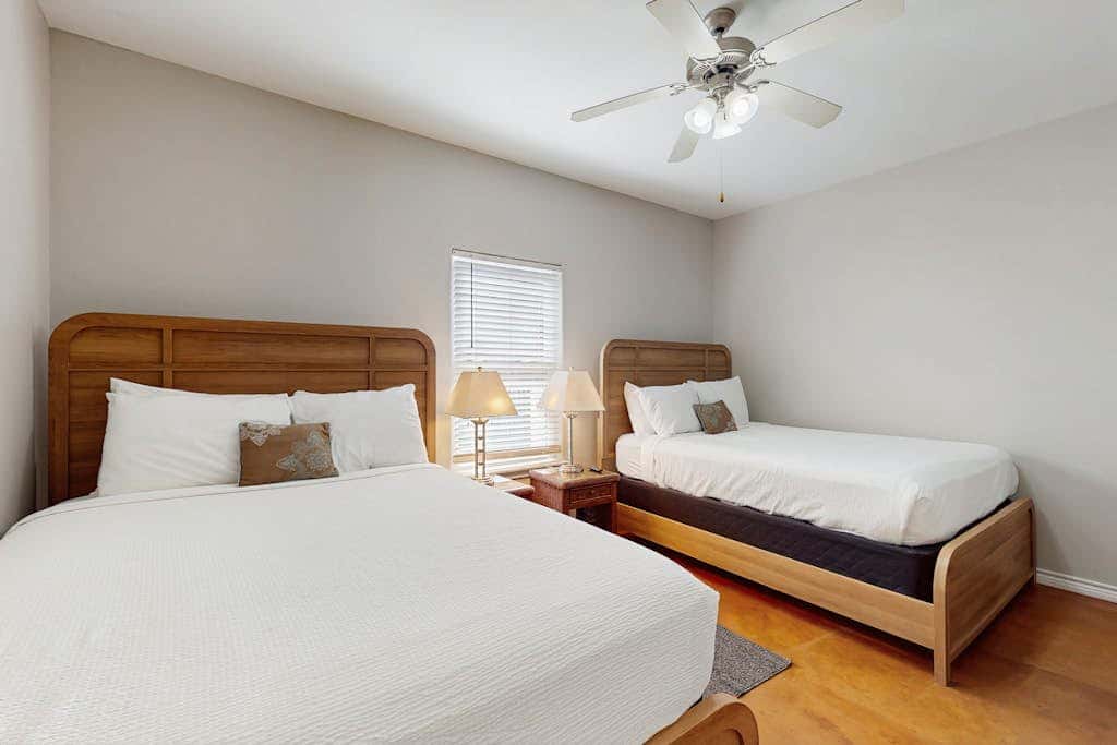 Palm Bay 505 - Heated Pool, Close to the Beach