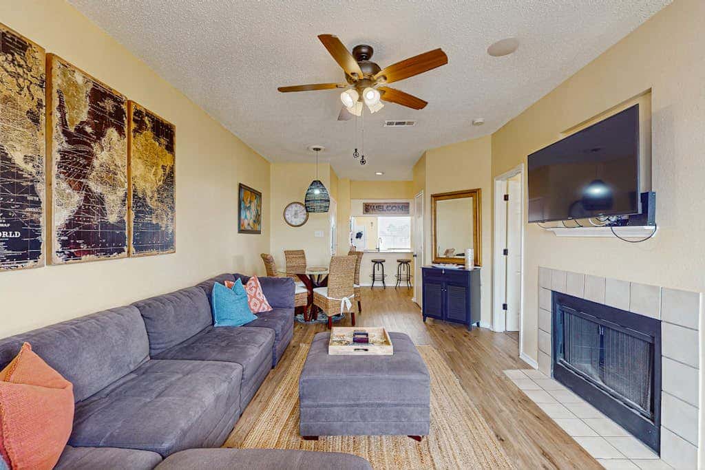 Beach Club 276 - Heated Pool, 2 Hot Tubs, Dogs OK