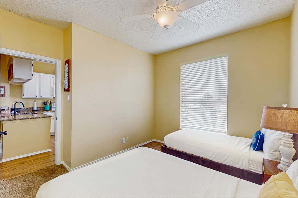 Beach Club 276 - Heated Pool, 2 Hot Tubs, Dogs OK