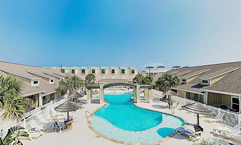 Island Escape | 2 Pools | Walk to Beach, Near Dining