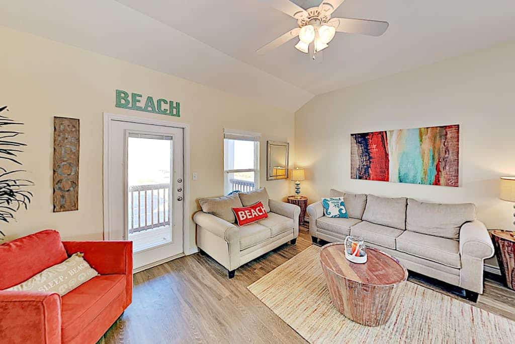 Island Escape | 2 Pools | Walk to Beach, Near Dining