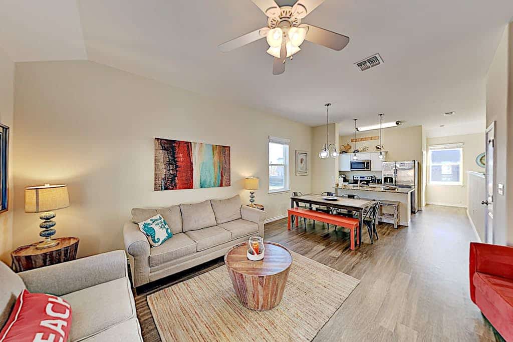Island Escape | 2 Pools | Walk to Beach, Near Dining