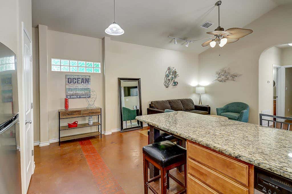 Marquesas 310 - Pool, Covered Patio & Dogs OK