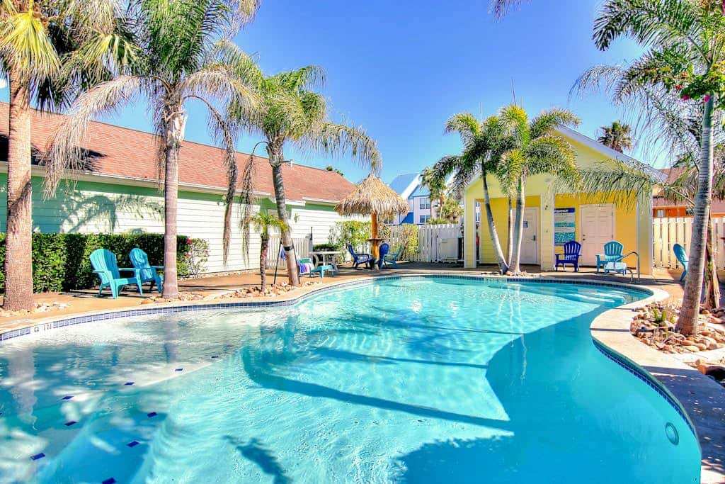 Marquesas 310 - Pool, Covered Patio & Dogs OK