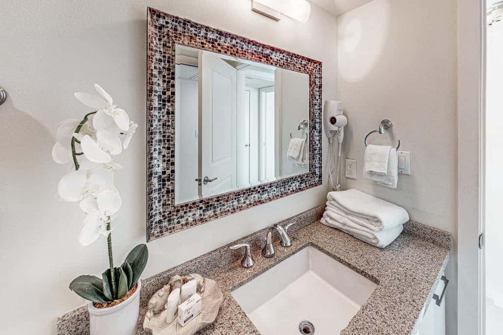 Solare Tower 1202 - Gulf Views & Beach Access