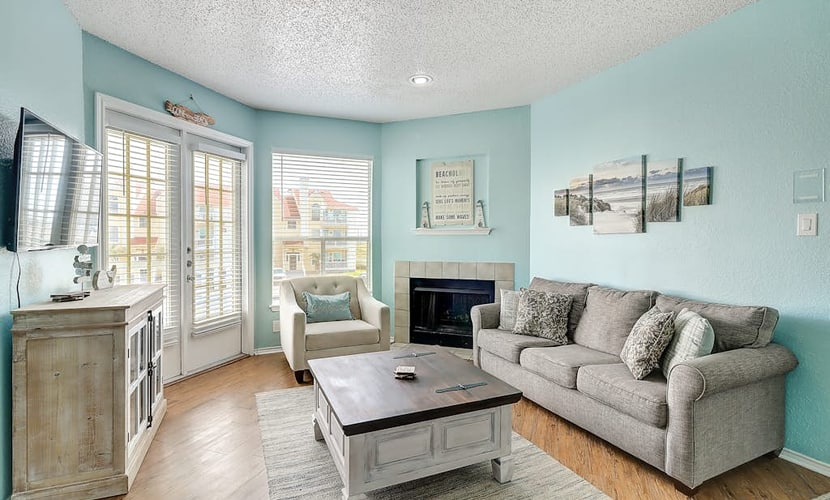 Coastal condo with free WiFi, washer/dryer, & outdoor pool