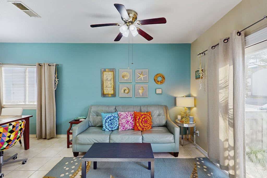 Tranquil ground floor condo with shared pool - steps to sand