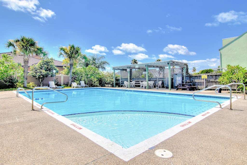 Bayfront condo with large deck, bay views, central AC, washer/dryer, and dock
