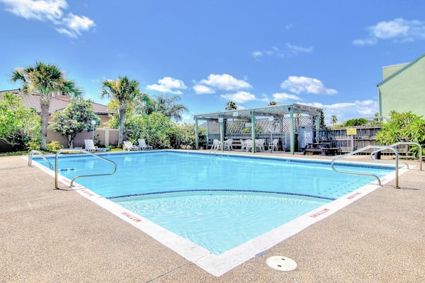 Bayfront condo with large deck, bay views, central AC, washer/dryer, and dock