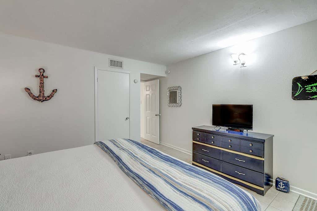 Nelray Shores at Seamist Condominiums