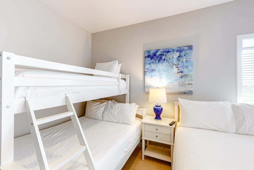Unit 32, Island Retreat Resort