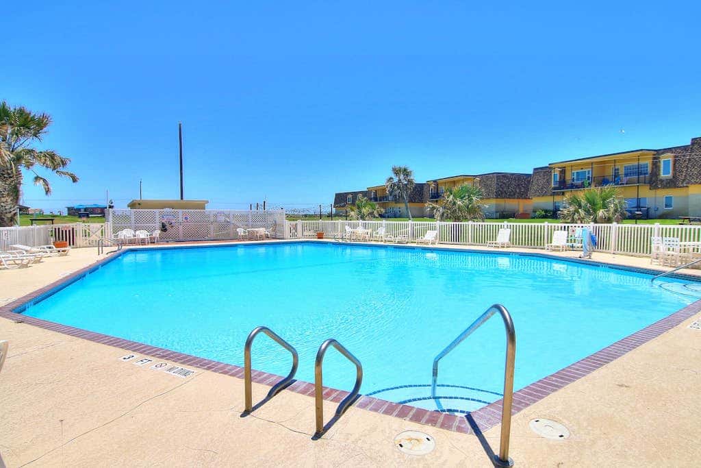 Unit 32, Island Retreat Resort
