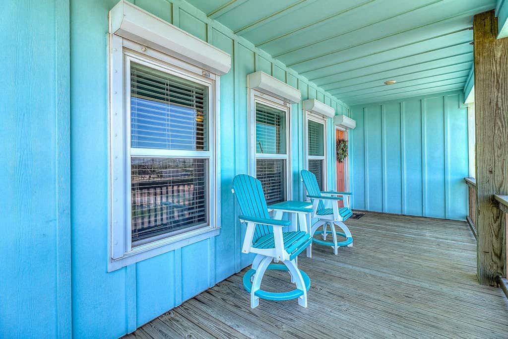 The Sea Glass Inn - Ocean Views, Yard & Dogs OK