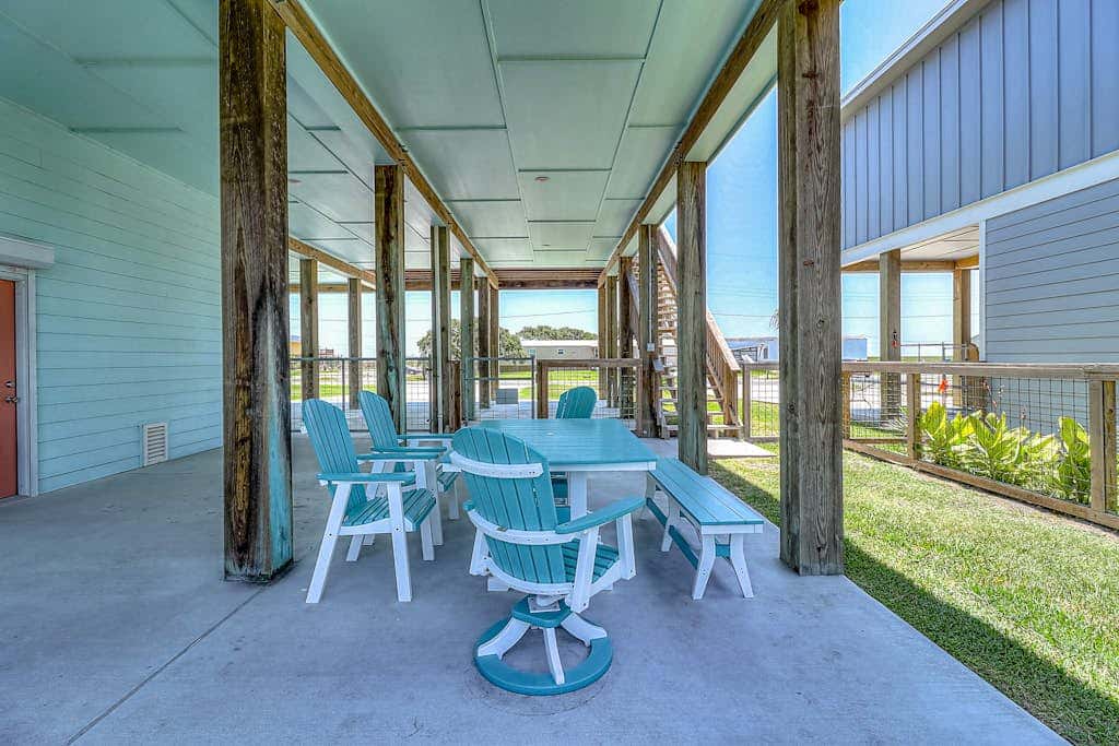 The Sea Glass Inn - Ocean Views, Yard & Dogs OK