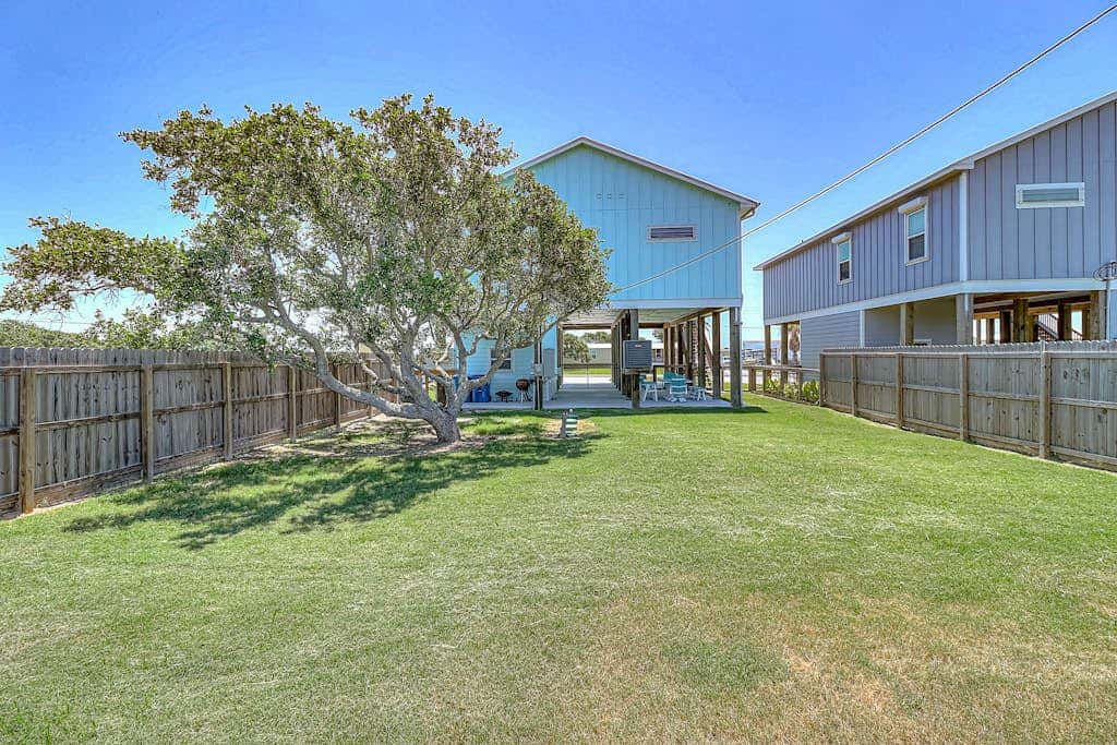 The Sea Glass Inn - Ocean Views, Yard & Dogs OK