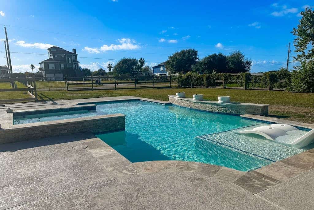 Spacious downstairs home near beach with patio, kitchen, board games, AC
