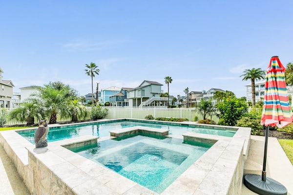 Charming home with private pool and hot tub, fast WiFi, and central AC