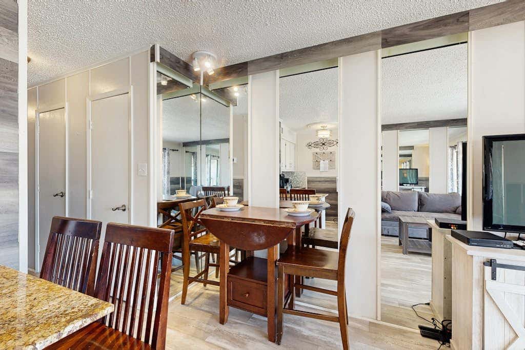 Casa Del Mar - Beachside Pleasure