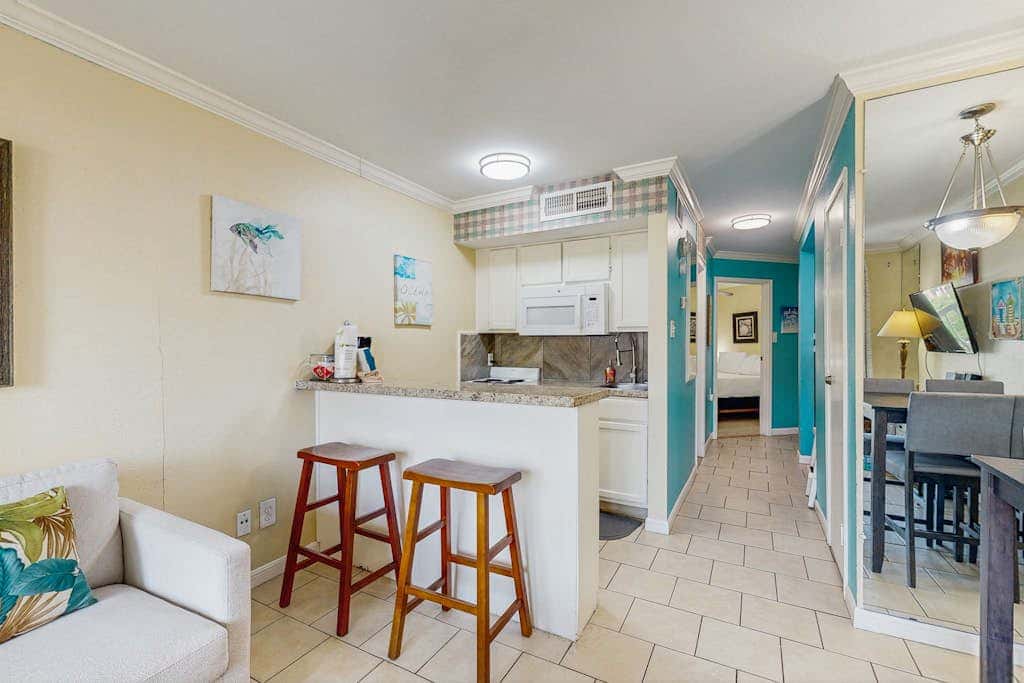 Victorian Condos Barefoot Beach Haven