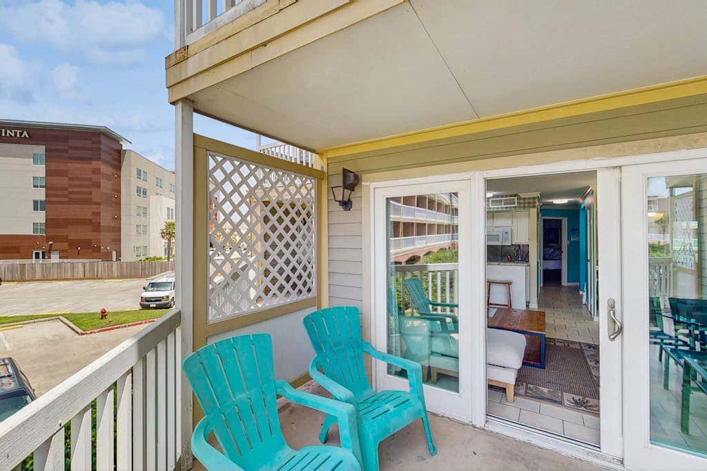 Victorian Condos Barefoot Beach Haven