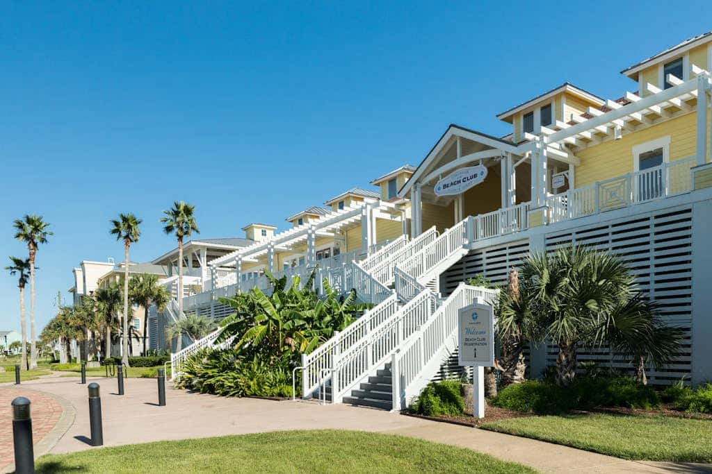 Pointe West Resort - OceanScape