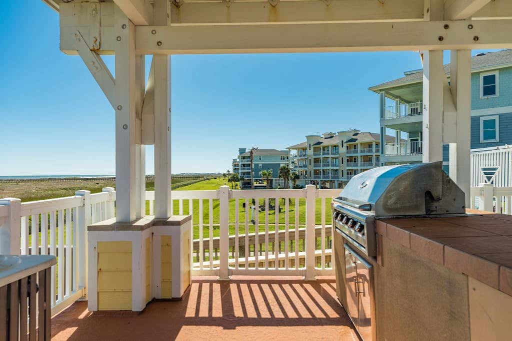 Pointe West Resort - OceanScape