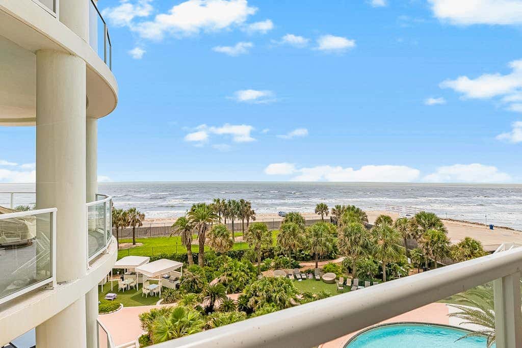 Diamond Beach Resort - Lazy River View #419