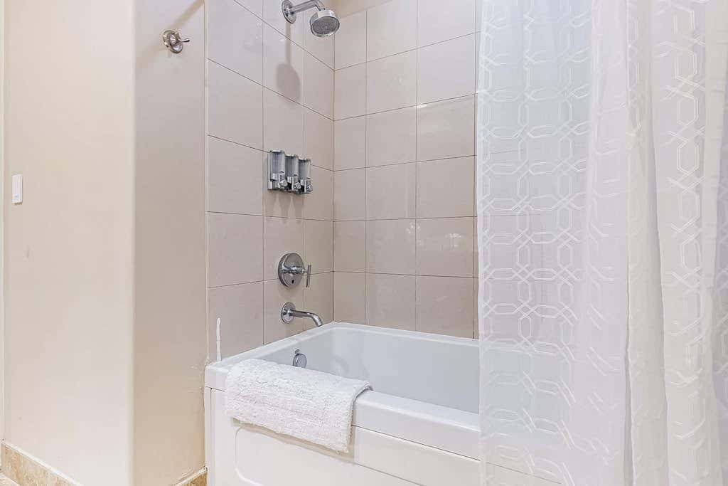 Diamond Beach Resort - Lazy River View #419