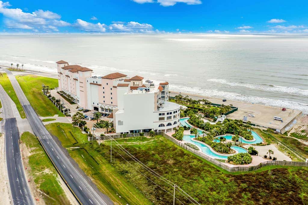 Seaglass Treasure - Resort Pools & Ocean Views