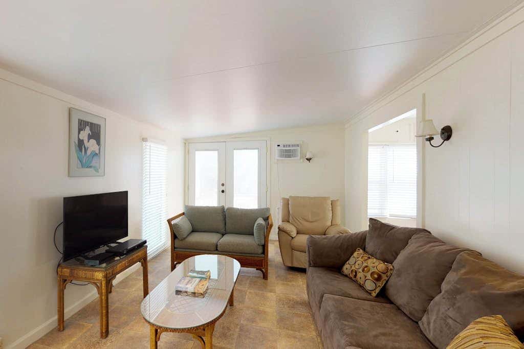 Long Island Village 621 Sand Dollar