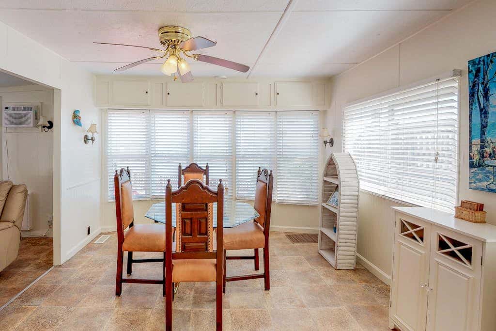 Long Island Village 621 Sand Dollar