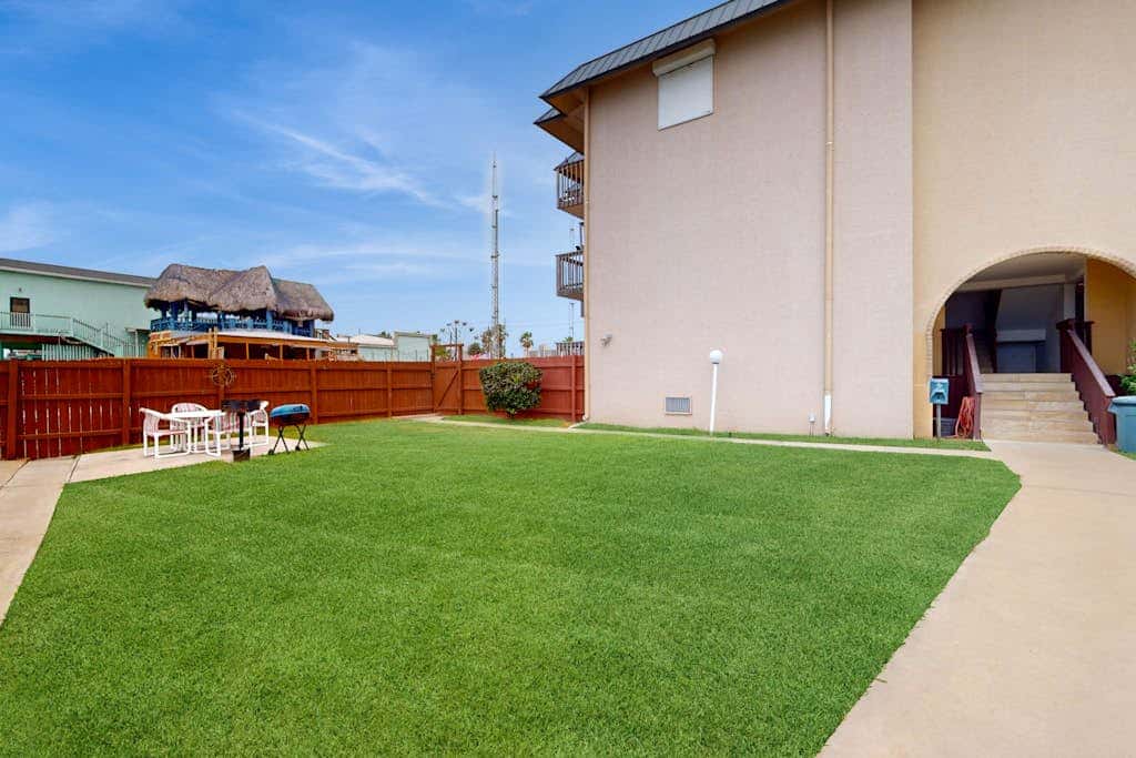Marlin Arms Condominiums #10